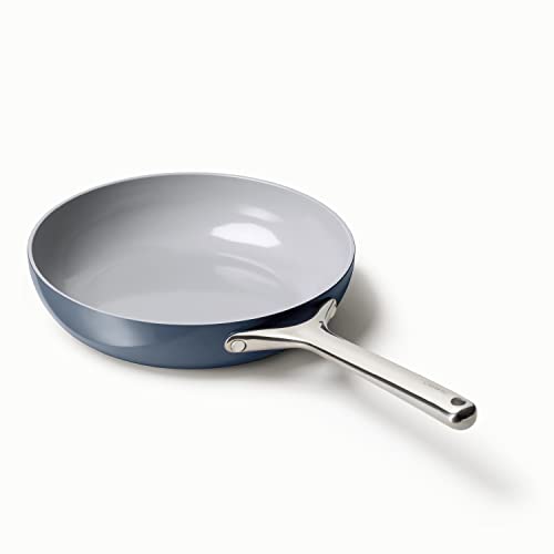 Caraway Sartén antiadherente de cerámica – Interior duradero y no tóxico con revestimiento de cerámica – Mango de acero inoxidable – Inducción, gas y estufa eléctrica – Apto para horno – Azul marino