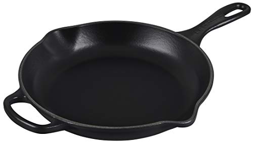 Le Creuset Sartén con mango de hierro fundido esmaltado, 26 cm (1-3/4 cuartos de galón), regaliz