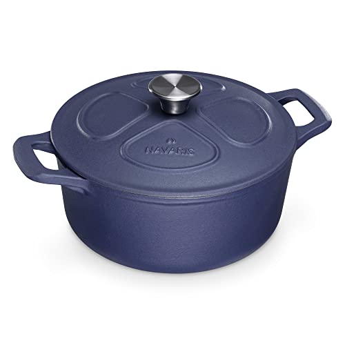 Navaris Cacerola de hierro fundido con tapa - Cazuela con asas para cocinar horno plancha - Olla cocotte redonda 24 CM - Marmita de 3.5 L - Azul mate