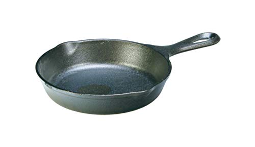 Lodge Logic Cast-Iron Skillet by Lodge