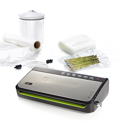 FoodSaver Máquina de vacío FFS005X con compartimiento de almacenamiento de rodillos y cortadores, función de pulso para alimentos frágiles, incluye accesorios y bolsas de vacío a juego