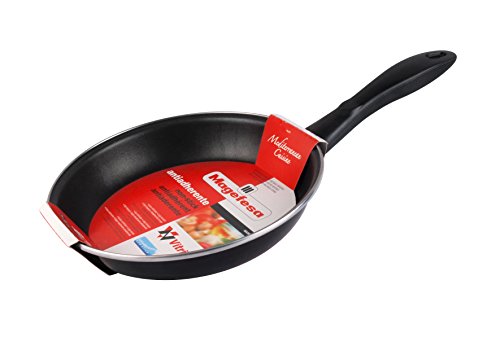 MAGEFESA Black - Sartén 30 cm de Acero esmaltado, Antiadherente bicapa Reforzado, Color Negro Exterior. Apta para Todo Tipo de cocinas, incluida inducción. 50% de Ahorro energético.