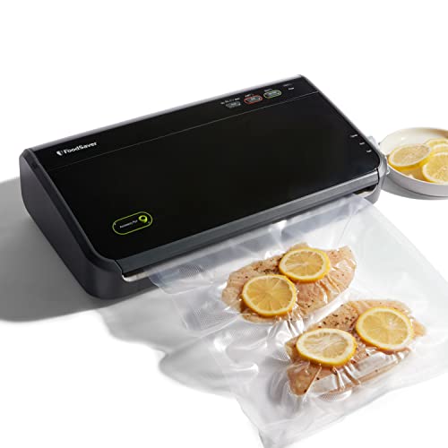 FoodSaver Envasadora al vacío con detección automática de bolsas, bolsa de sellado y rollo y aspirador de mano para almacenamiento hermético de alimentos y Sous Video, color plateado